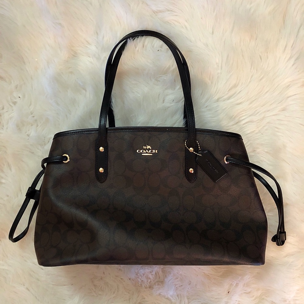 Coach handbag.
